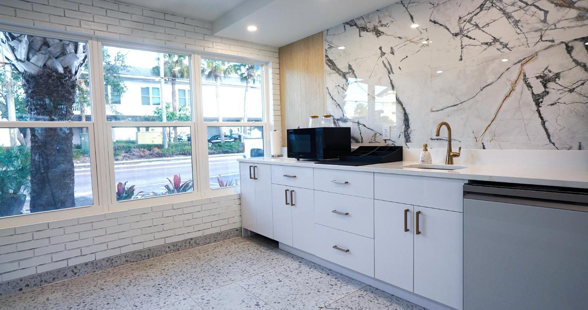 Ivory Sands Beach Suites Clearwater Beach Exterior foto