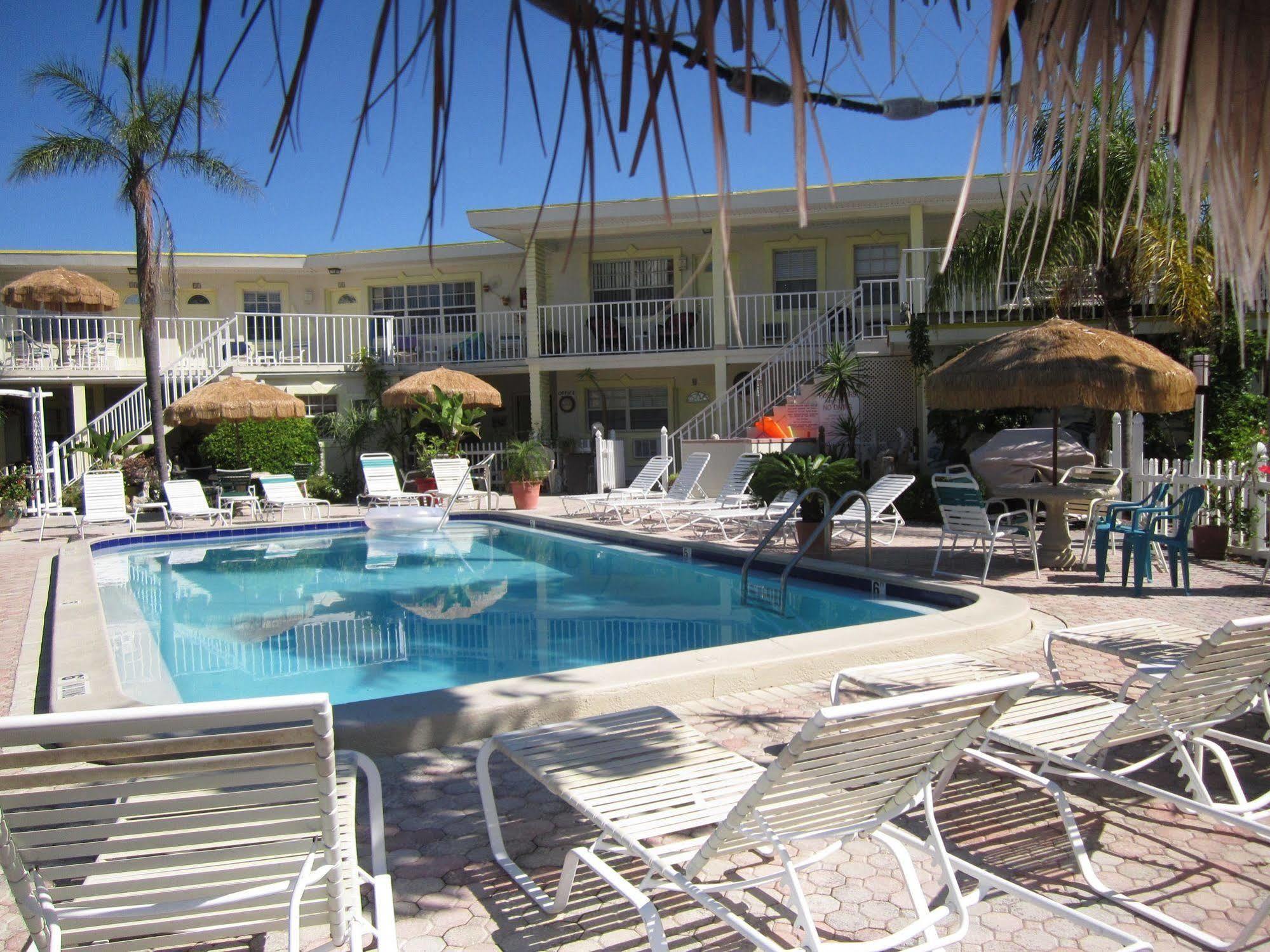 Ivory Sands Beach Suites Clearwater Beach Exterior foto